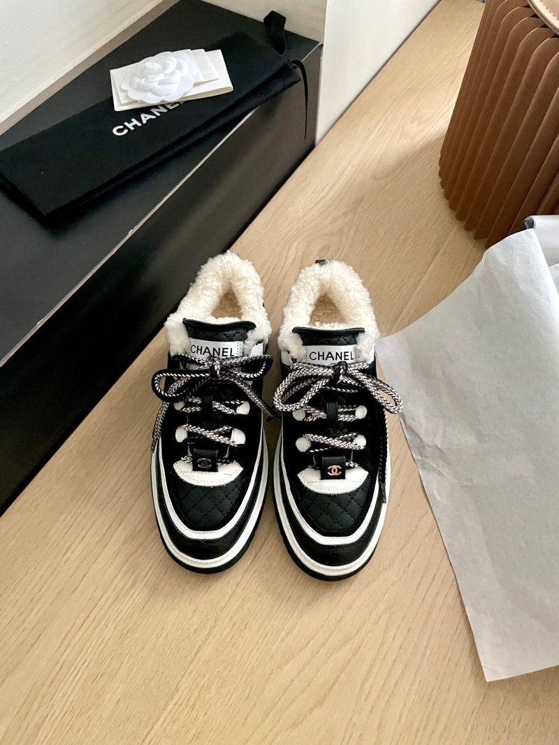 Ch**el sneakers